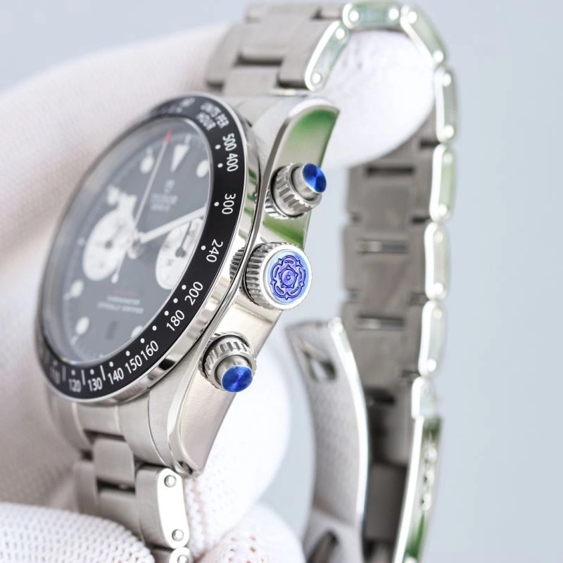 Effortless TUDOR Watches 204186