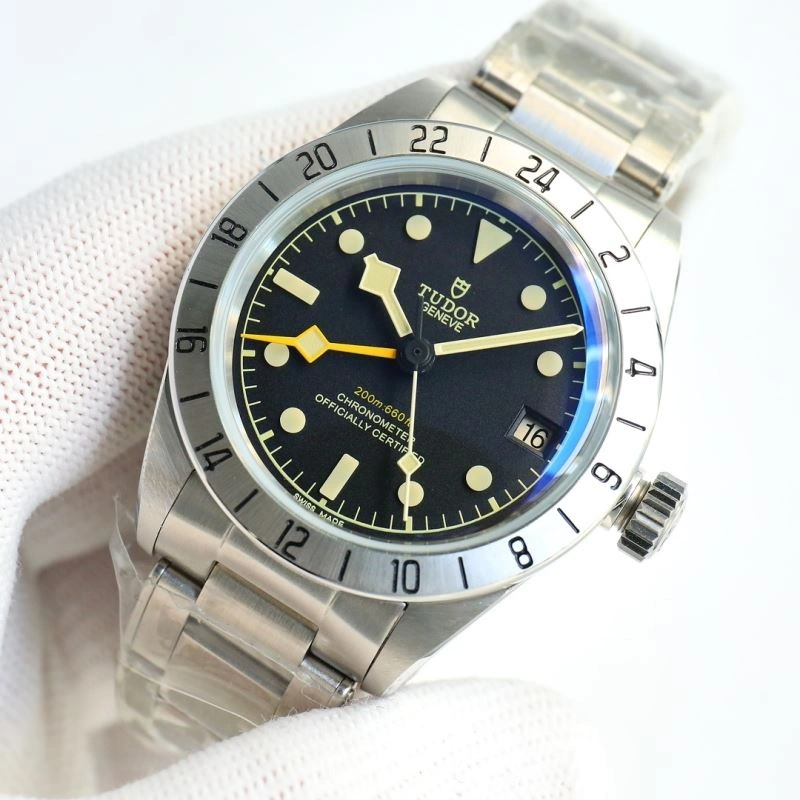 Contemporary TUDOR Watches 204177