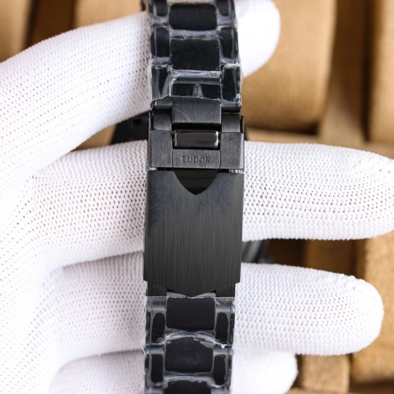 Unisex TUDOR Watches 204145