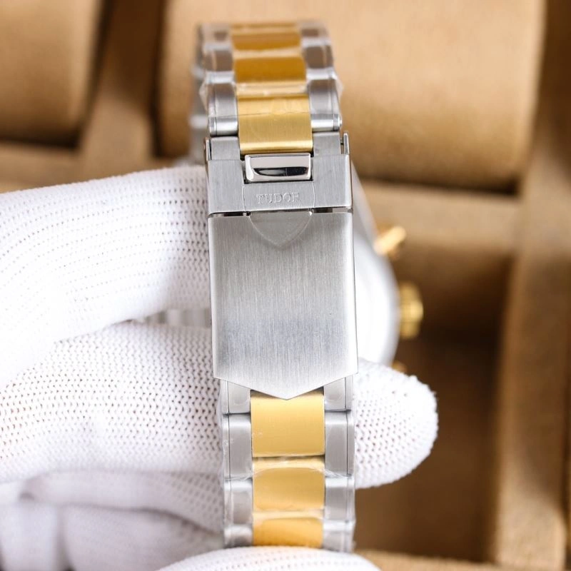 TUDOR Watches Minimalist 204158
