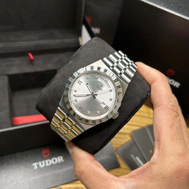 Chic TUDOR Watches 204101