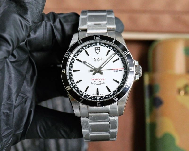 Lightweight TUDOR Watches 204134