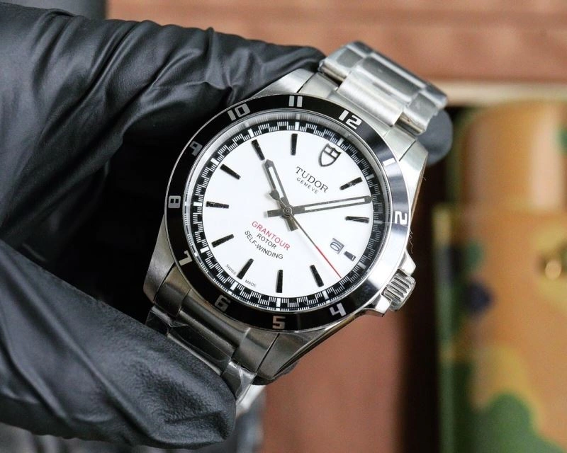 Lightweight TUDOR Watches 204134