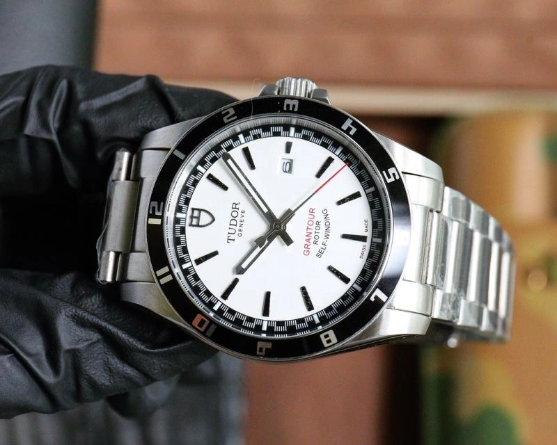Lightweight TUDOR Watches 204134