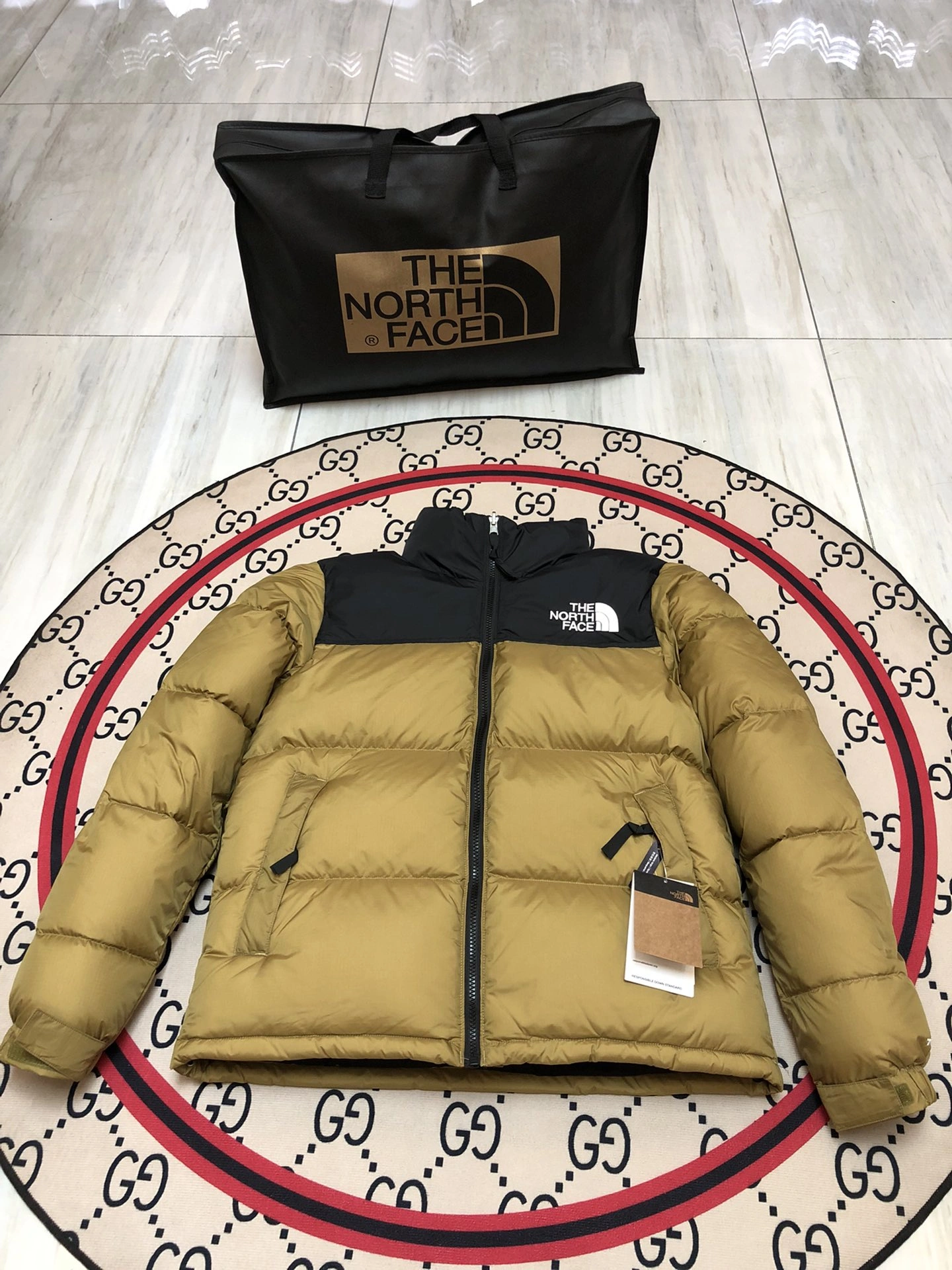 RelaxedFit The North Face Down Jackets 173221