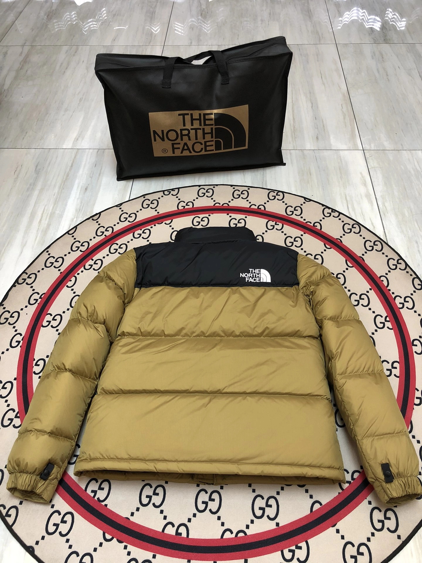 RelaxedFit The North Face Down Jackets 173221