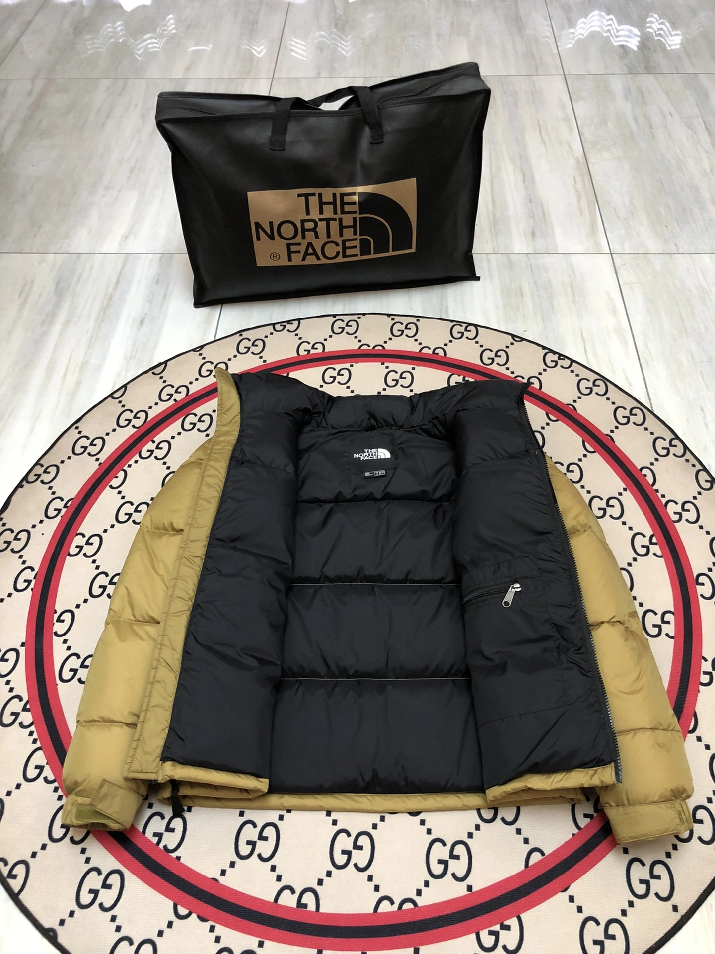 RelaxedFit The North Face Down Jackets 173221