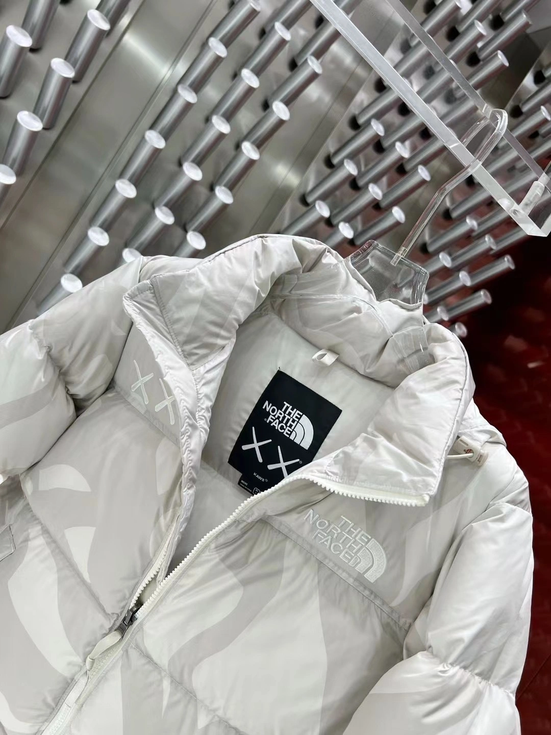 Practical The North Face Down Jackets 173182