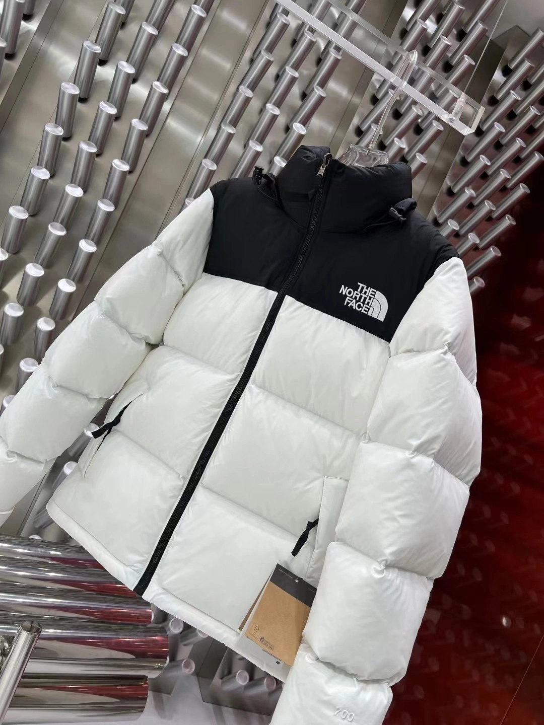 Popular The North Face Down Jackets 173176