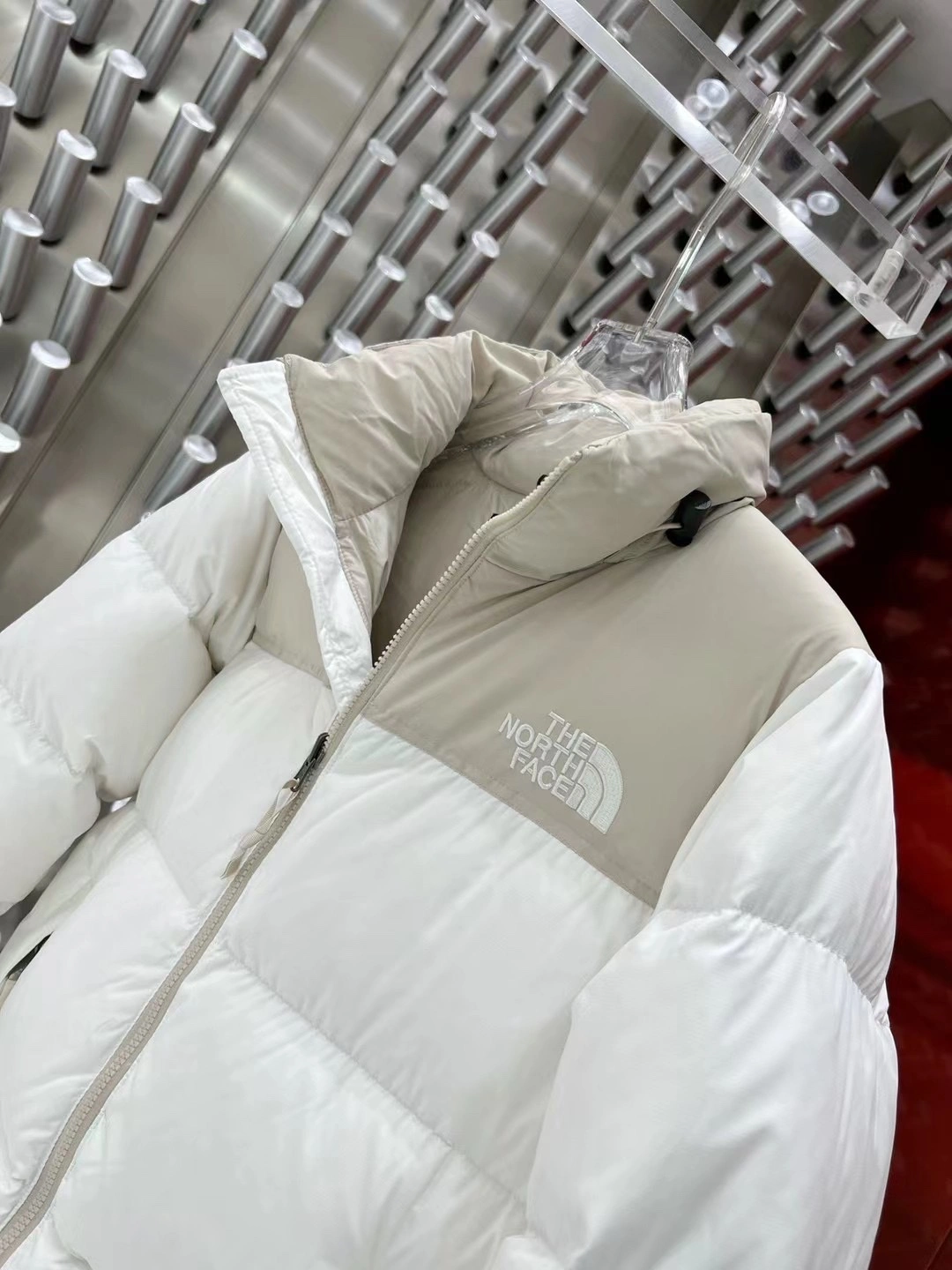 Durable The North Face Down Jackets 173174