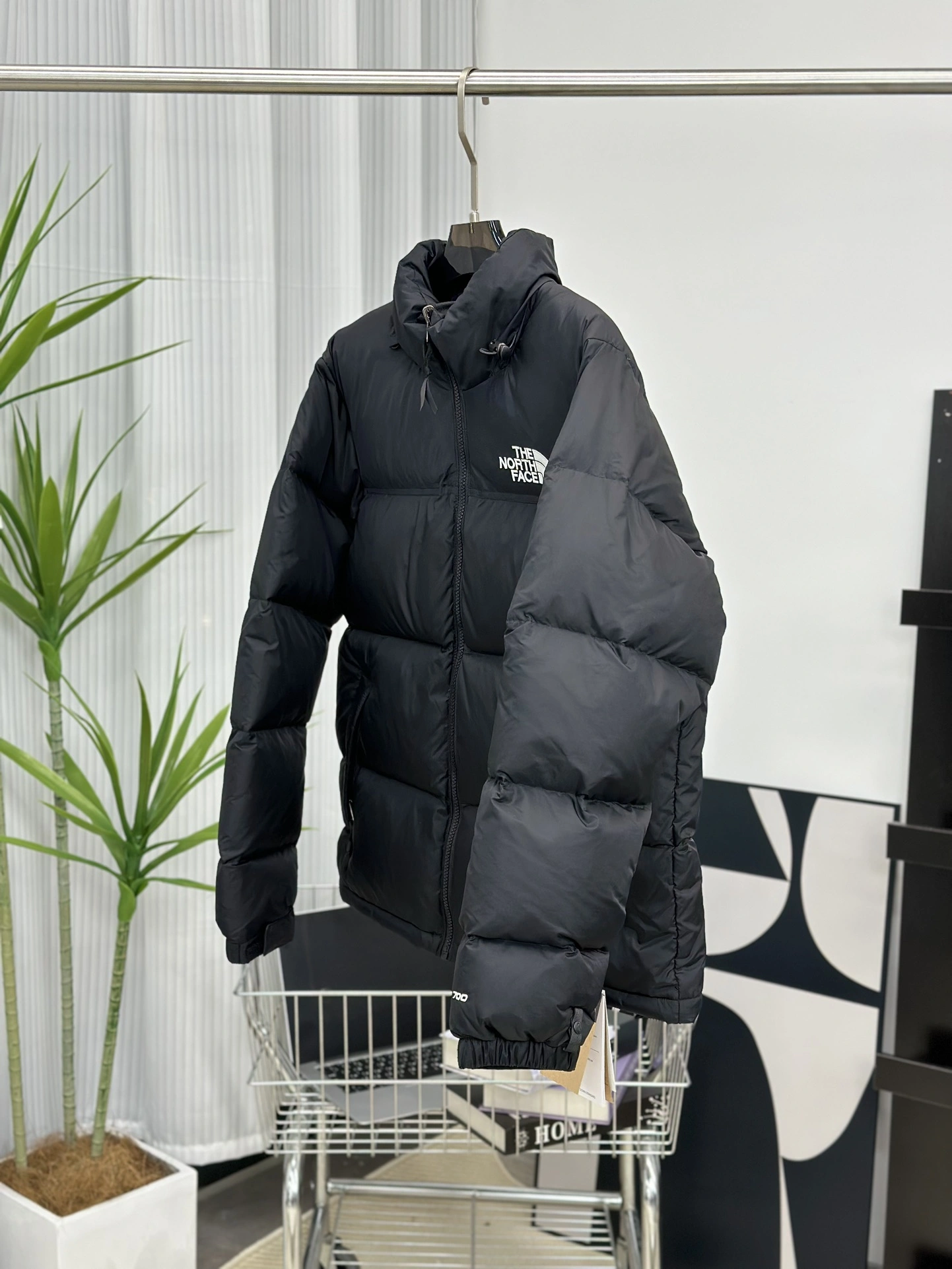 The North Face Down Jackets HighQuality 173190