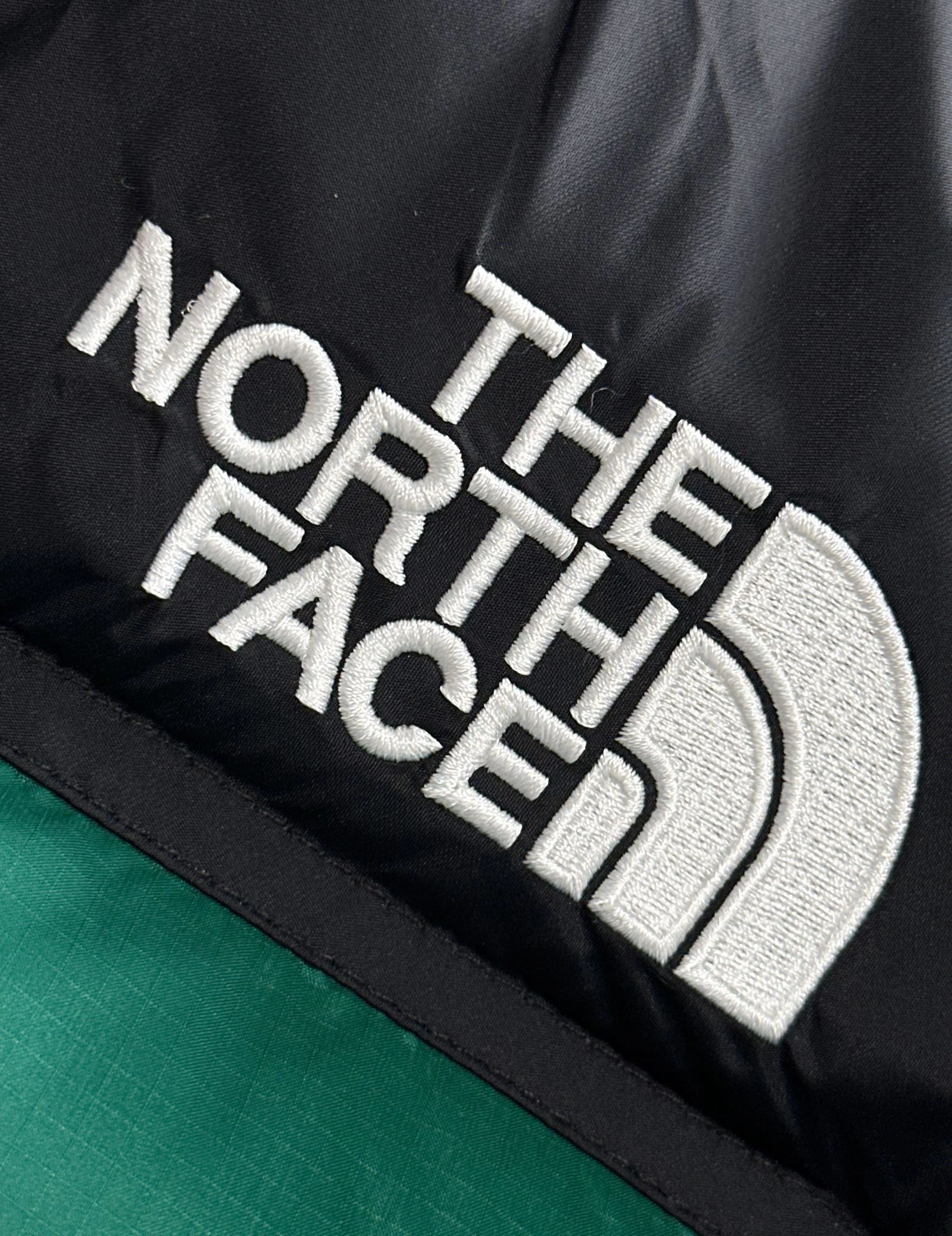 EasyCare The North Face Down Jackets 173136