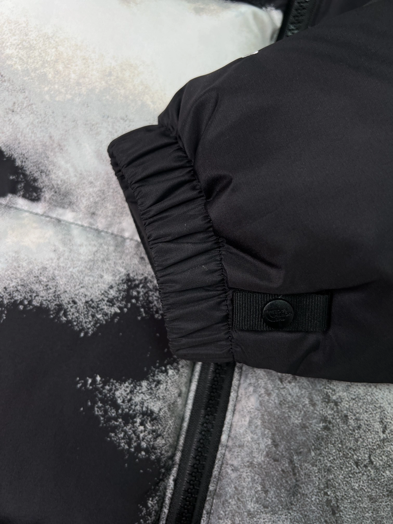The North Face Down Jackets Bold 173076