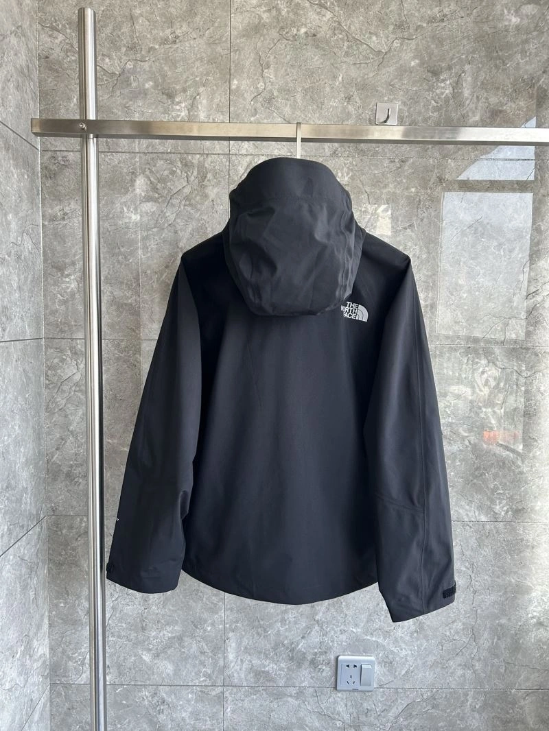 ZipUp The North Face Outwear 173047