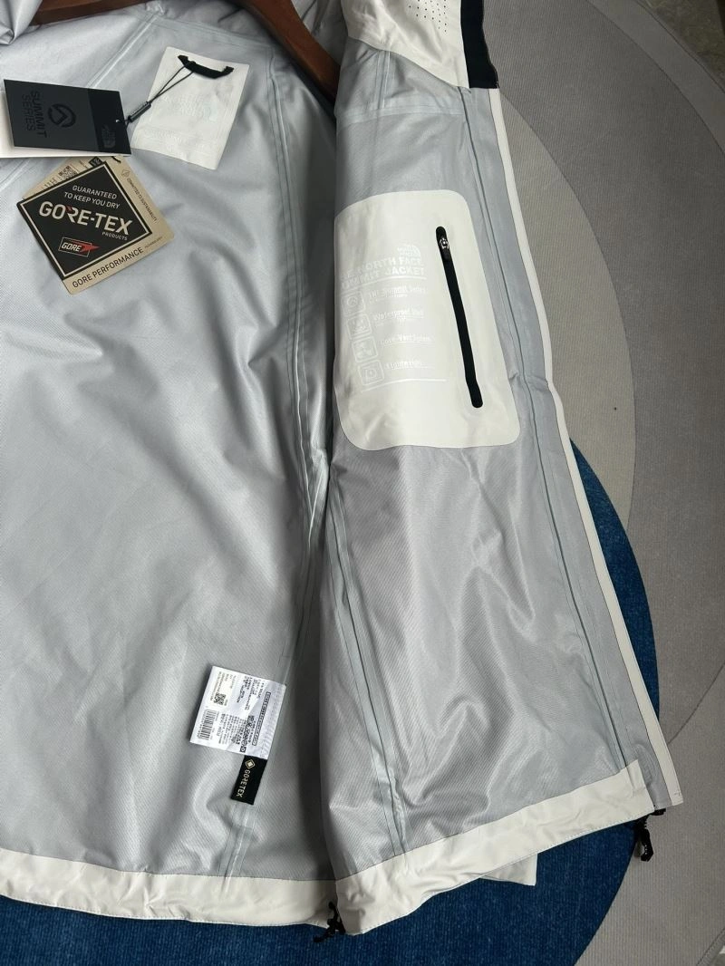 The North Face Outwear QuickDry 173070