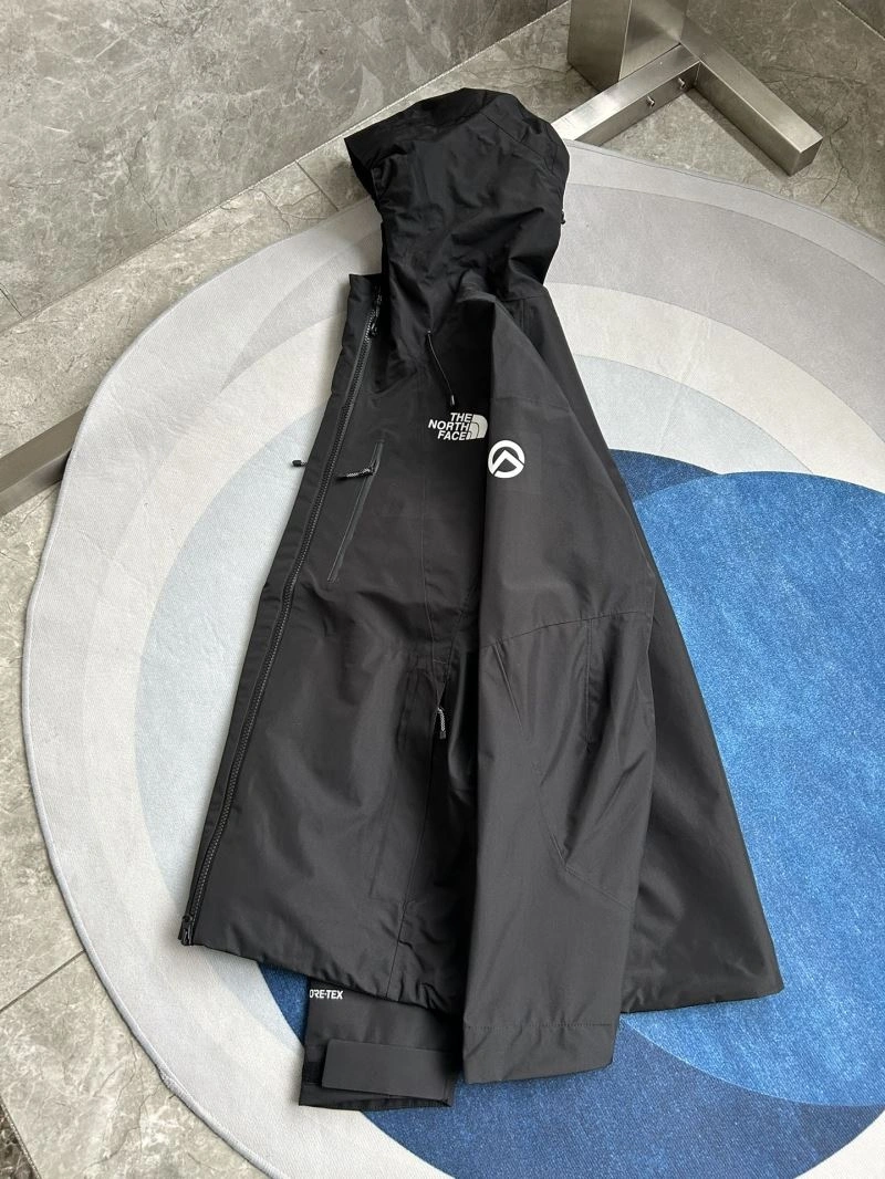 The North Face Outwear Trendy 173043