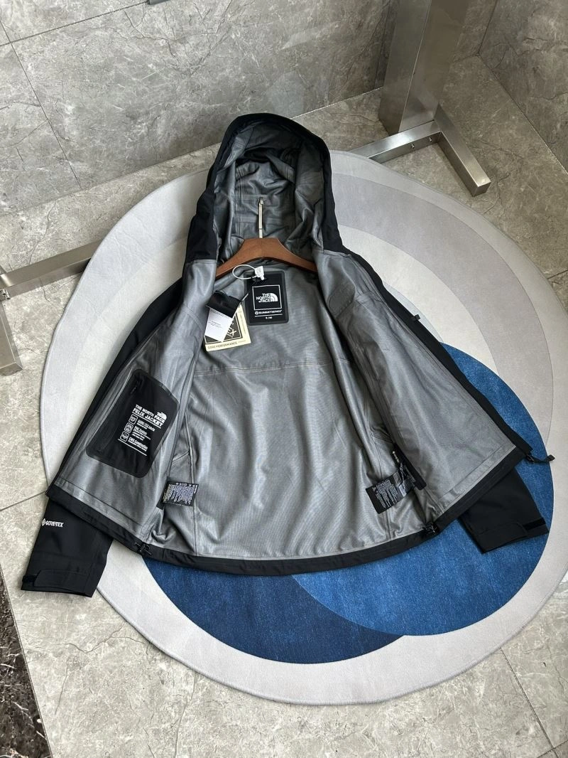 Sporty The North Face Outwear 173041