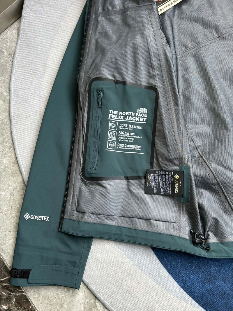 Versatile The North Face Outwear 173040