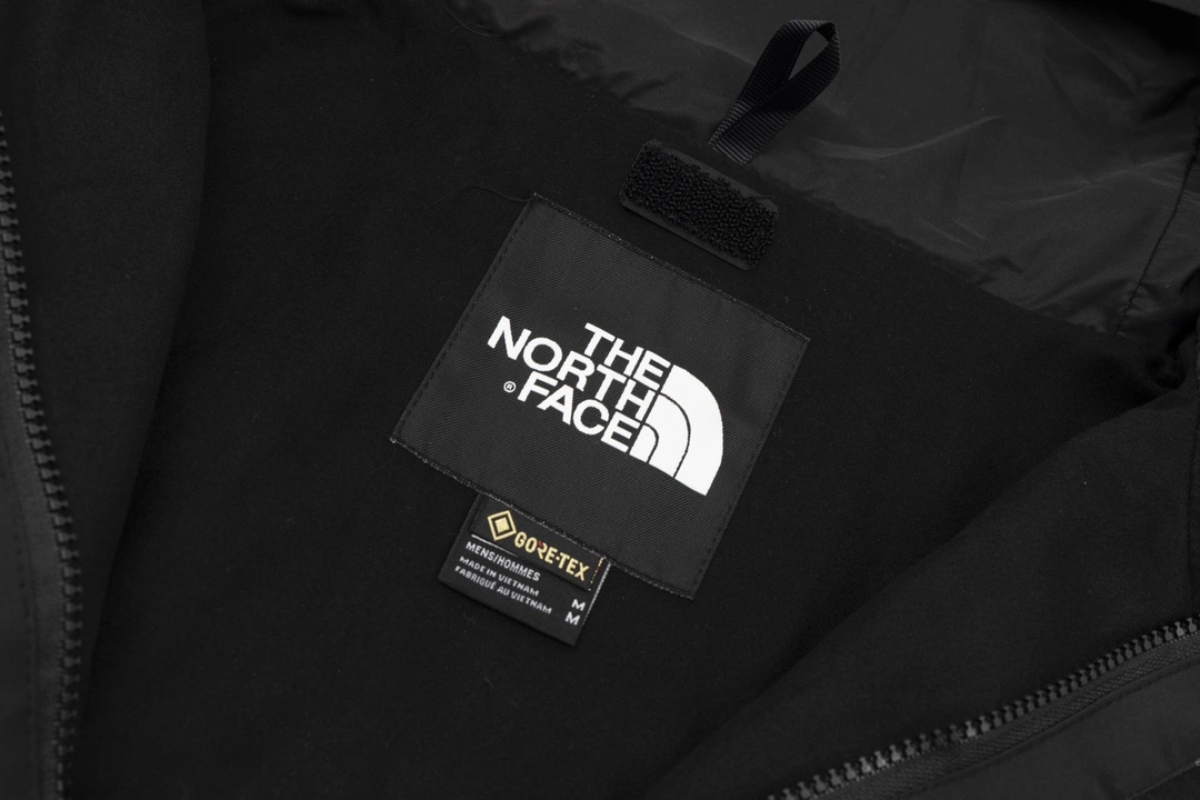 Durable The North Face Outwear 173178
