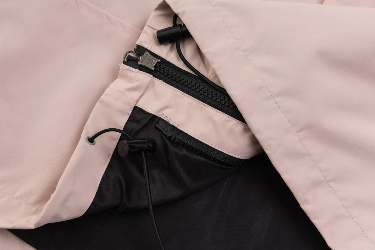 The North Face Outwear Lightweight 173105