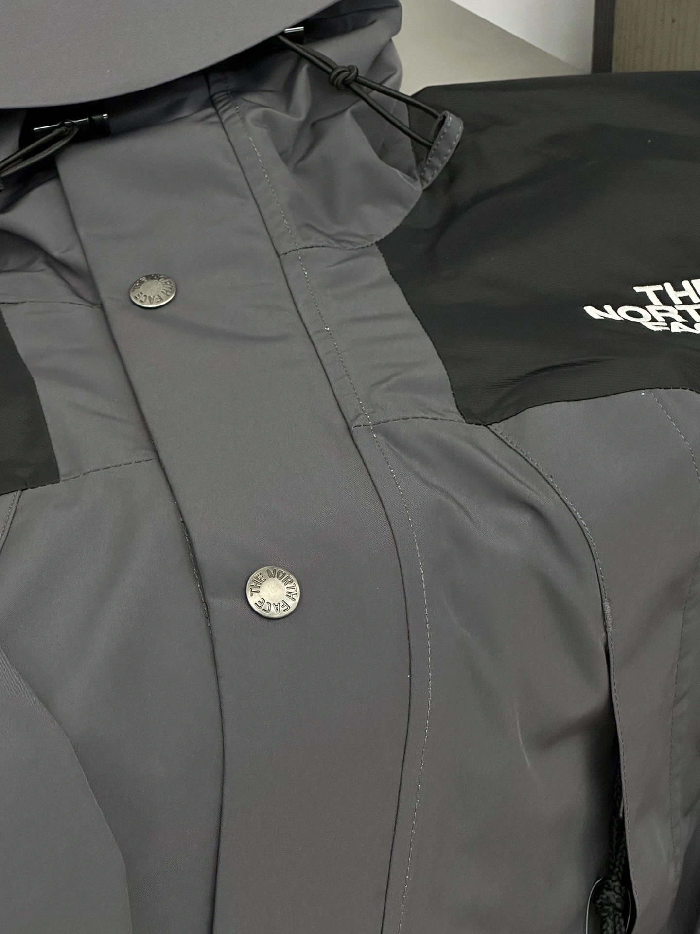 The North Face Outwear MoistureWicking 173104