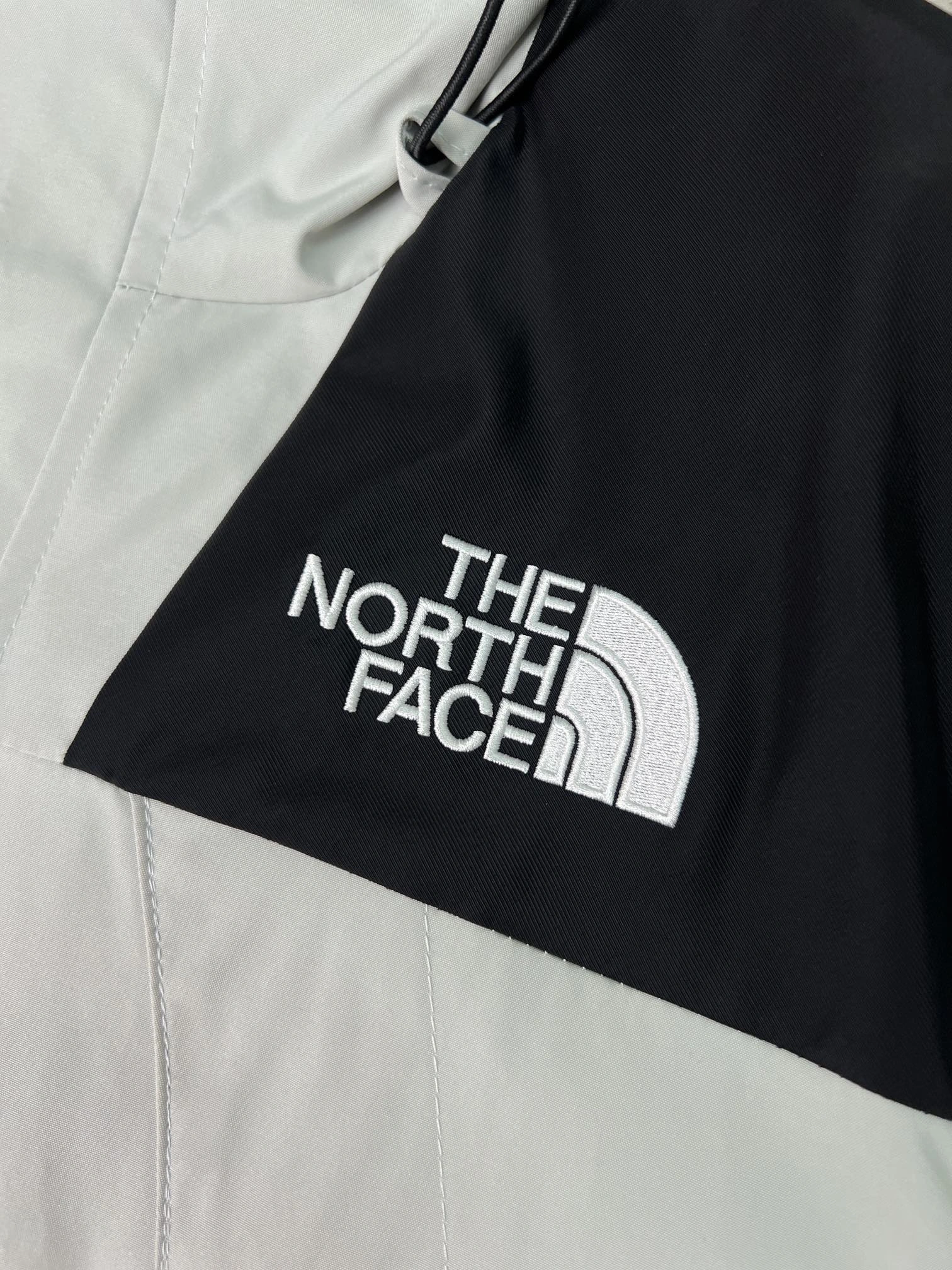 The North Face Outwear Breathable 173066
