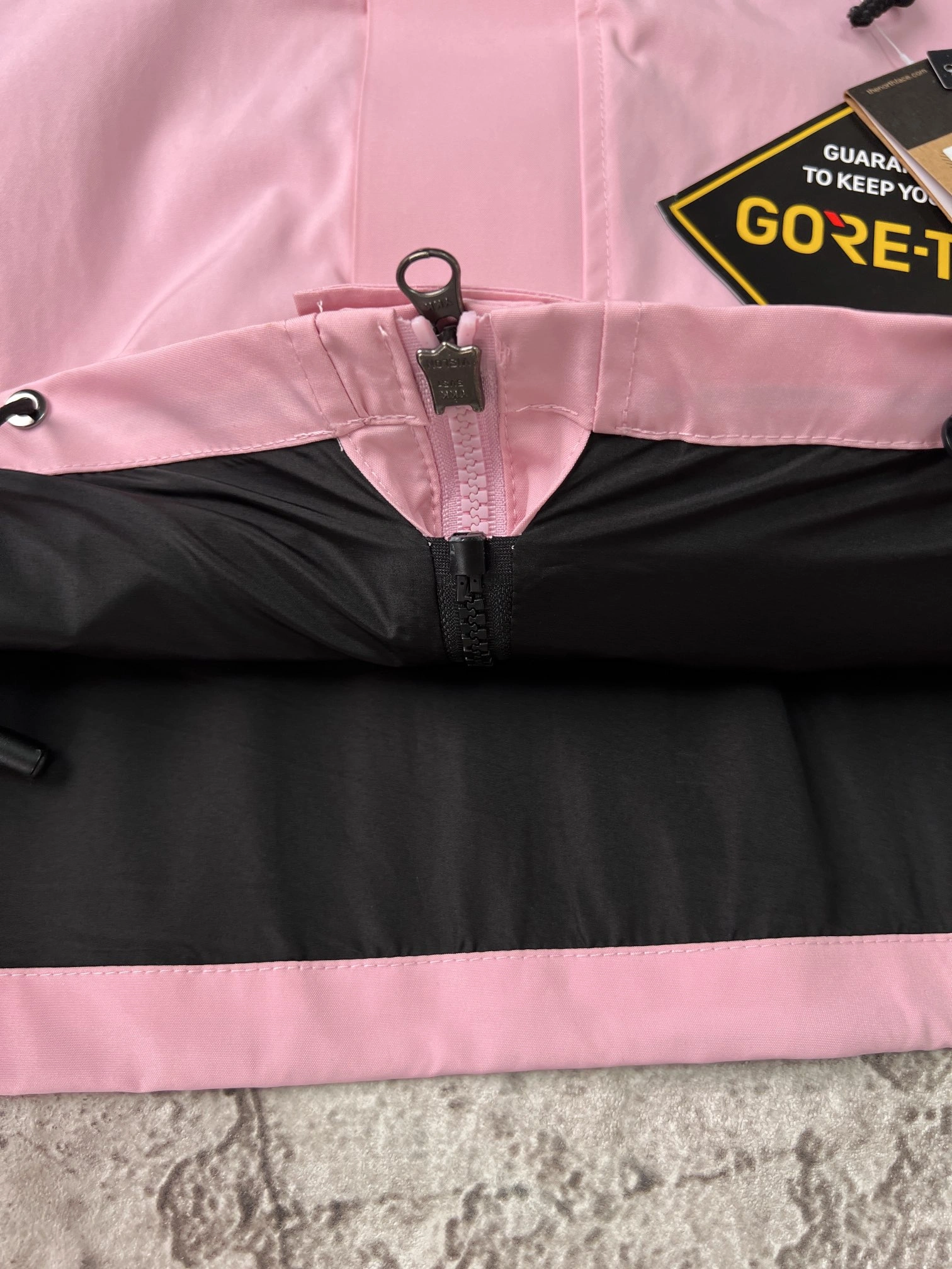 Vibrant The North Face Outwear 173096