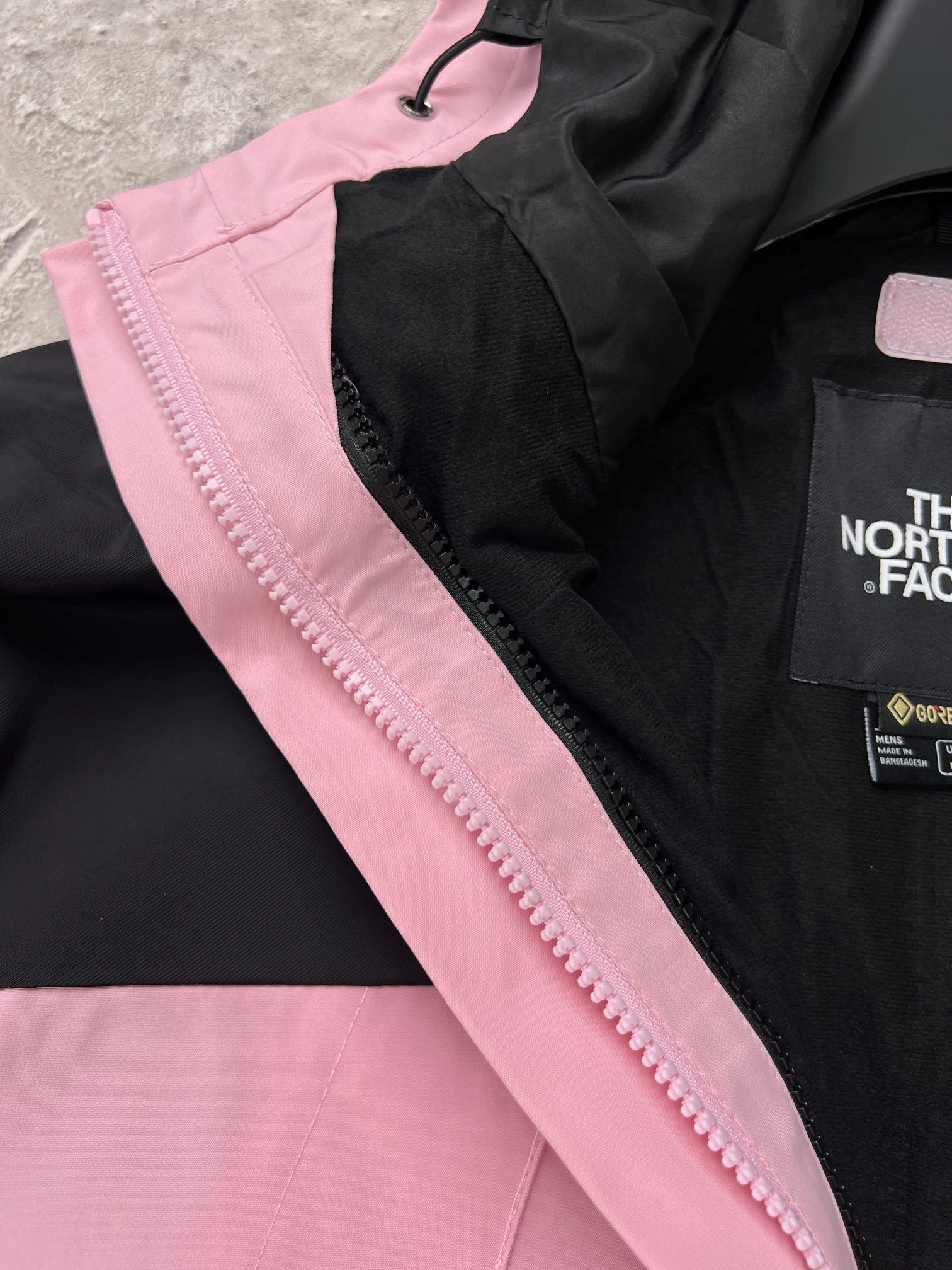 Vibrant The North Face Outwear 173096
