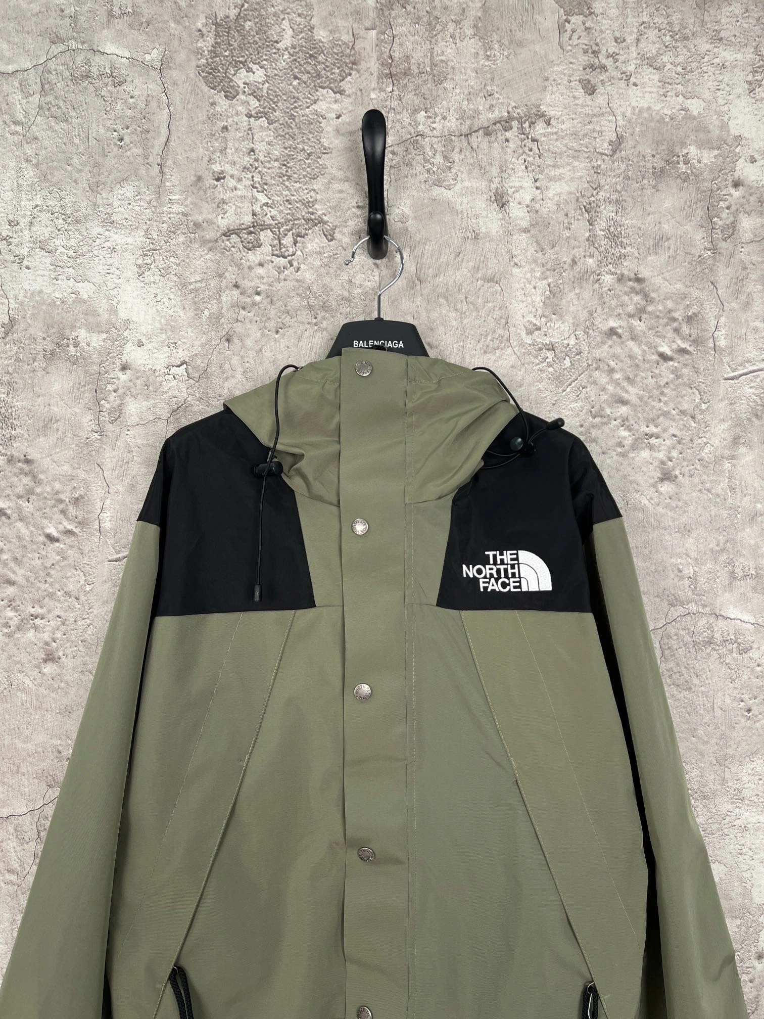 Affordable The North Face Outwear 173091