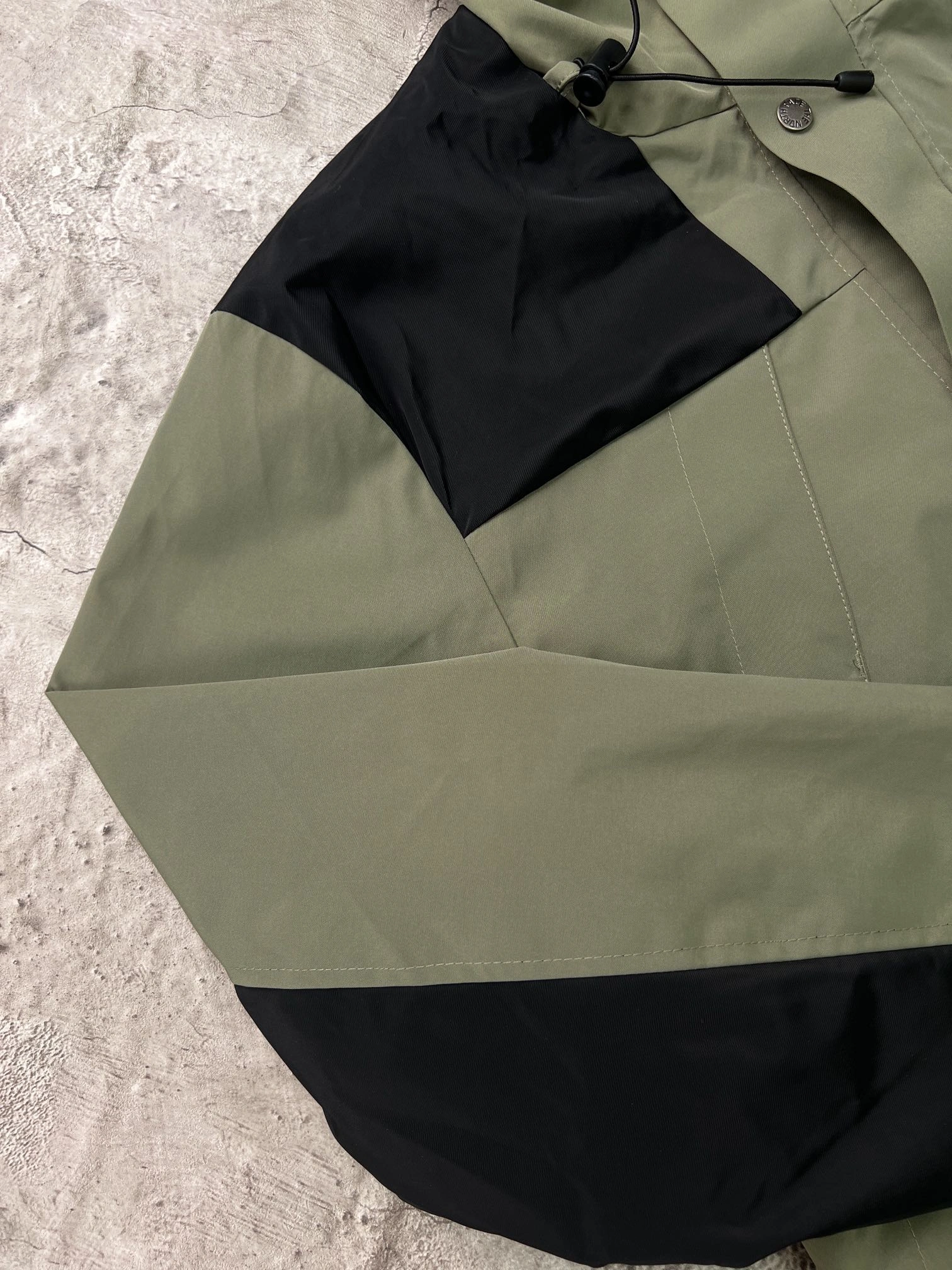 Affordable The North Face Outwear 173091