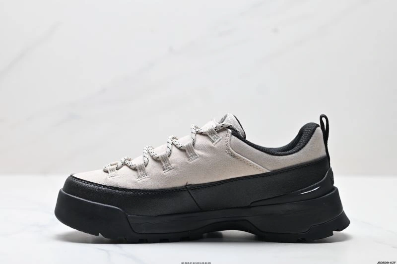 The North Face Shoes DailyWear 1665