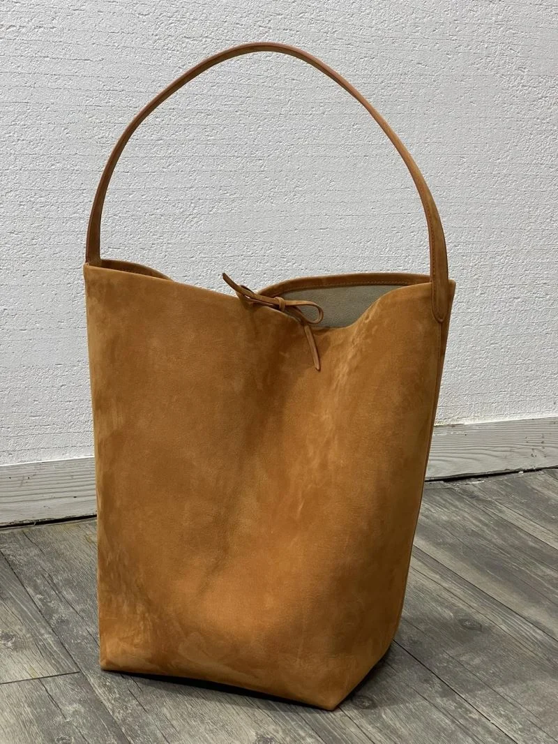 StreetReady The Row Bucket Bags 45609