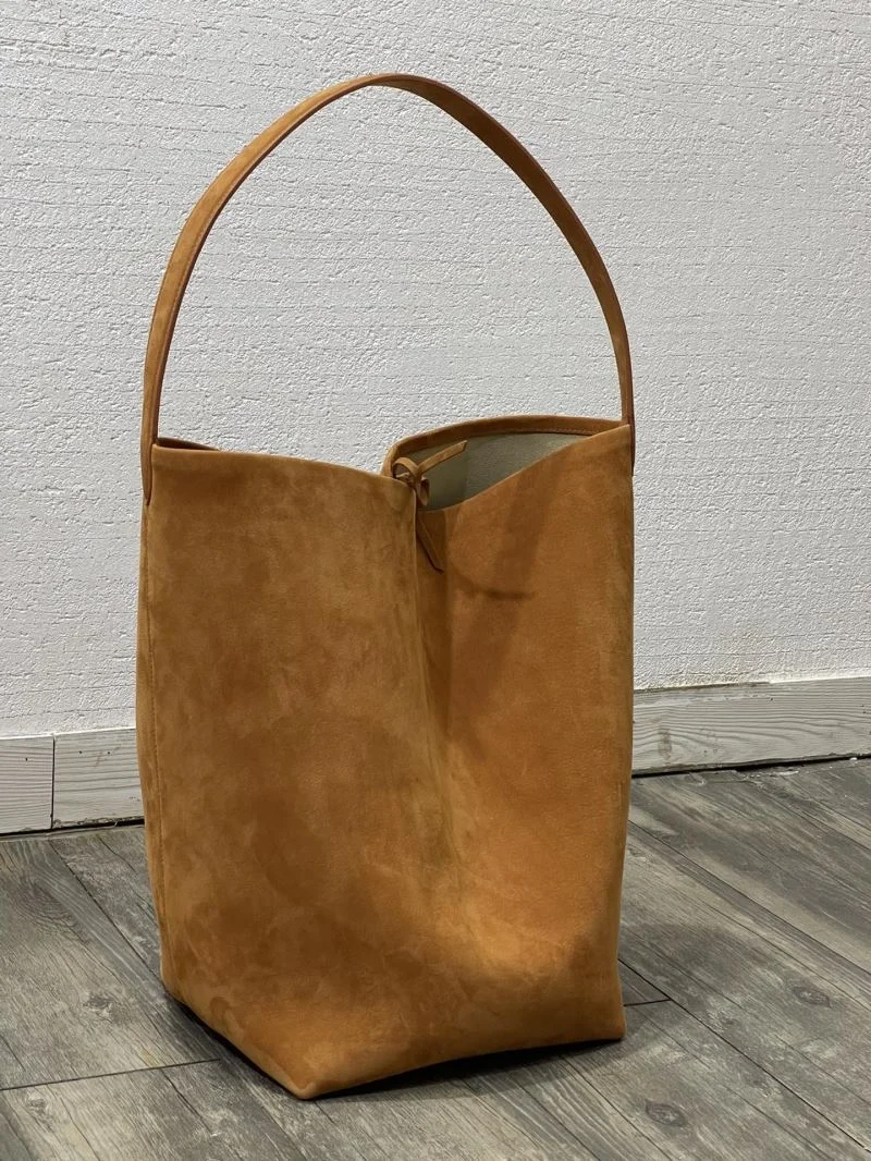 StreetReady The Row Bucket Bags 45609