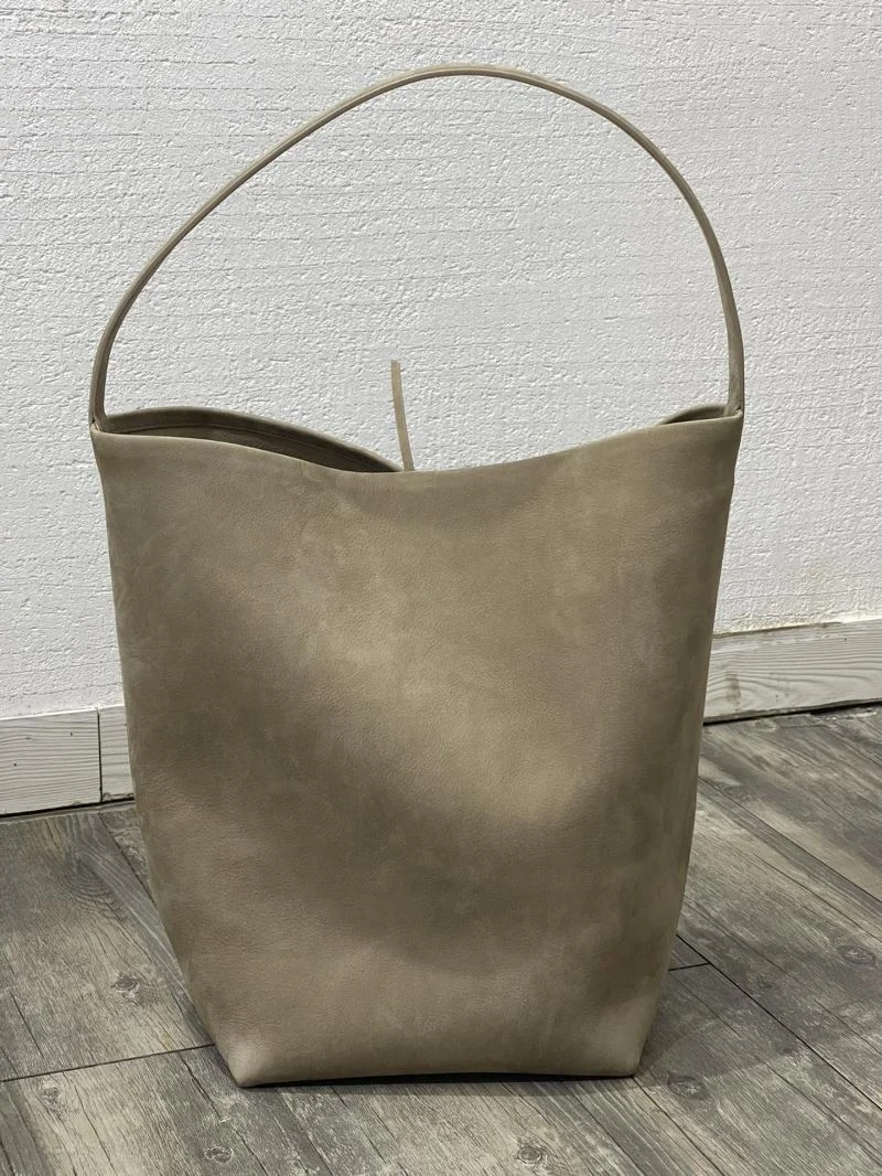 Timeless The Row Bucket Bags 45601