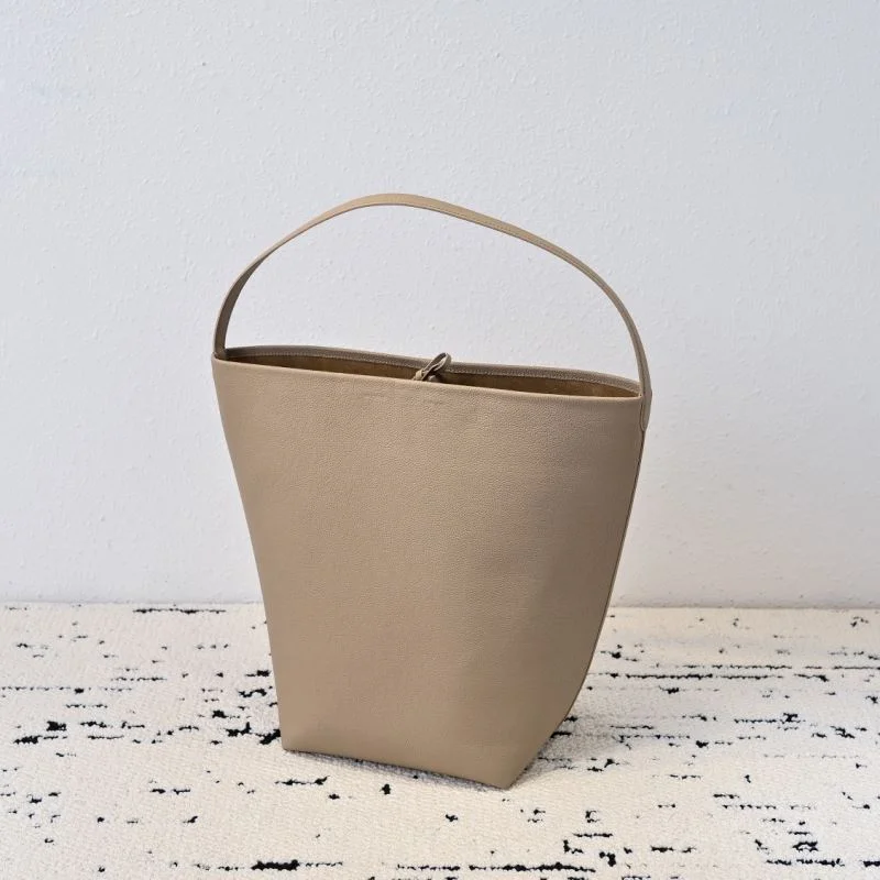 The Row Bucket Bags Comfortable 45598