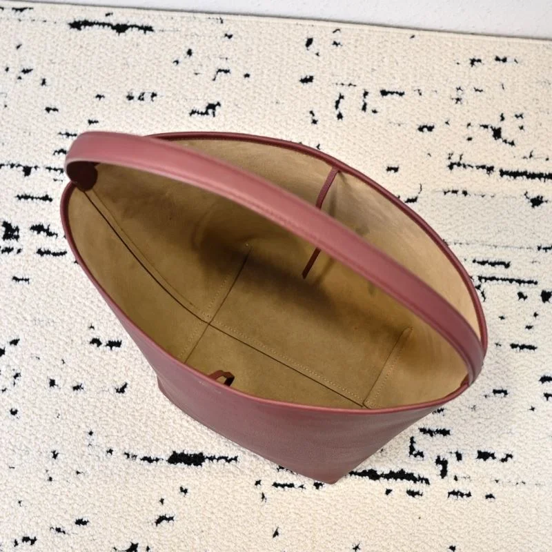 The Row Bucket Bags Elegant 45589