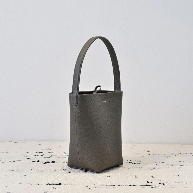 TravelReady The Row Bucket Bags 45617