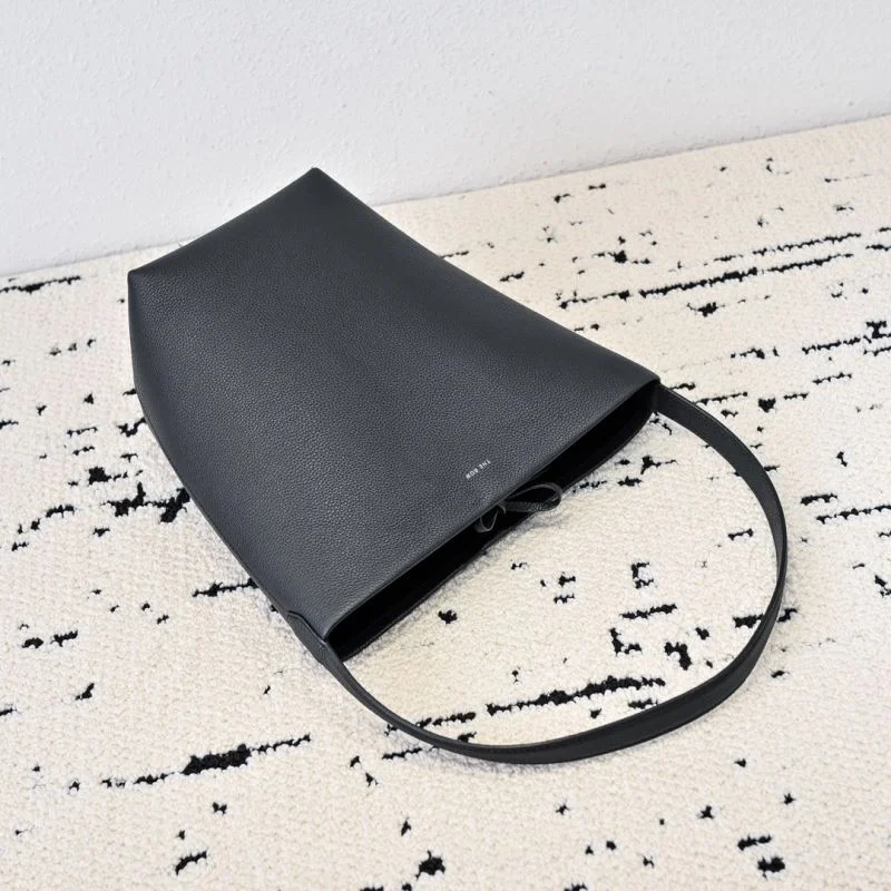 The Row Bucket Bags ComfortFit 45586