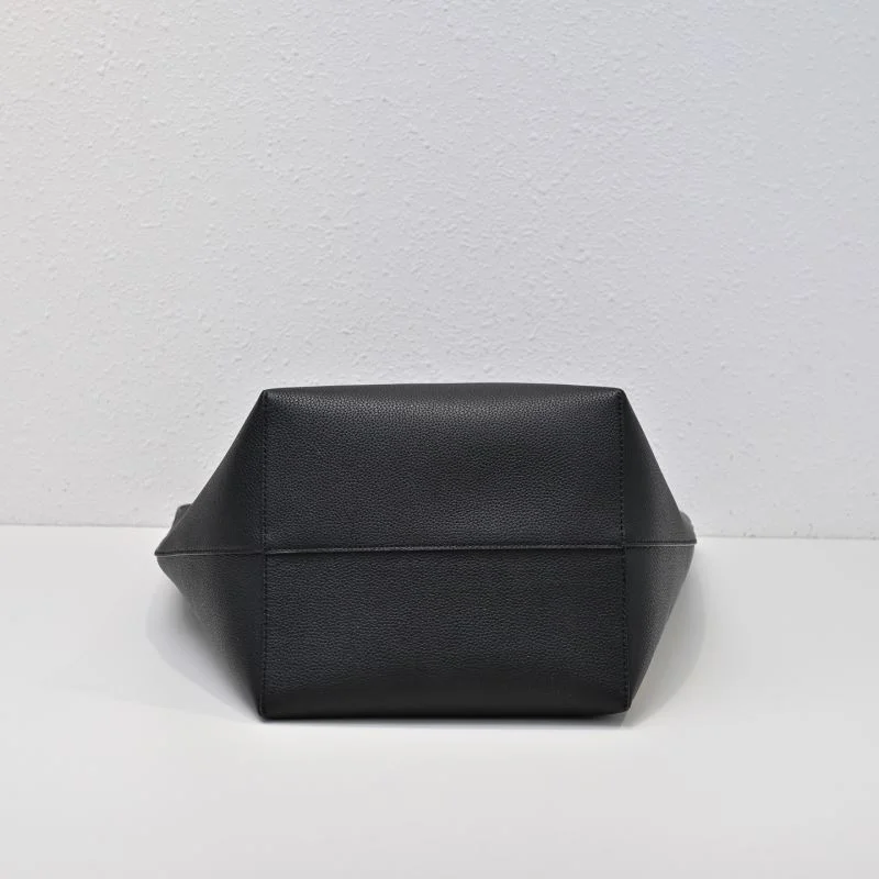 The Row Bucket Bags Sporty 45421