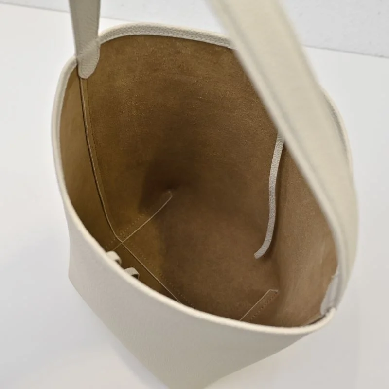 WellDesigned The Row Bucket Bags 45410