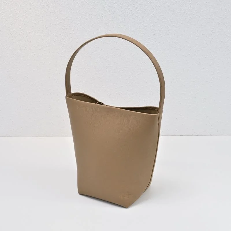 Thermal The Row Bucket Bags 45397