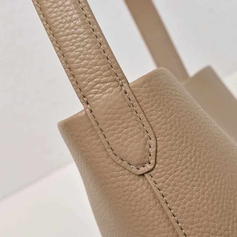 Thermal The Row Bucket Bags 45397