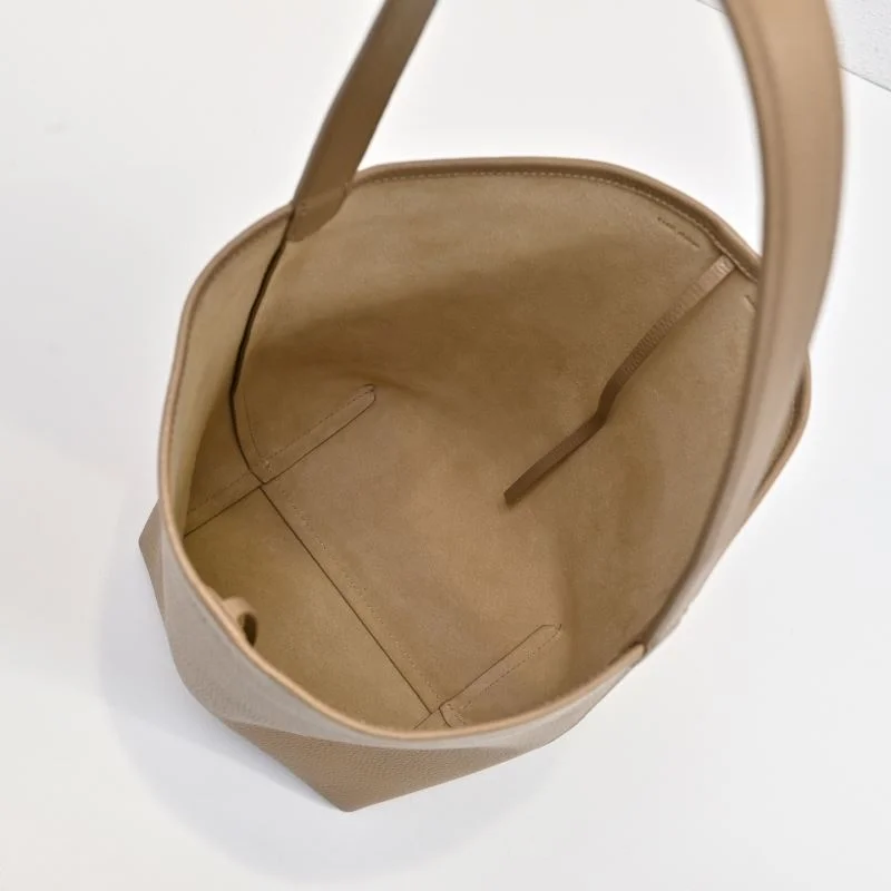 Thermal The Row Bucket Bags 45397