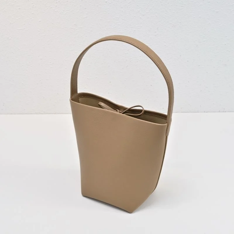 WeatherProof The Row Bucket Bags 45403
