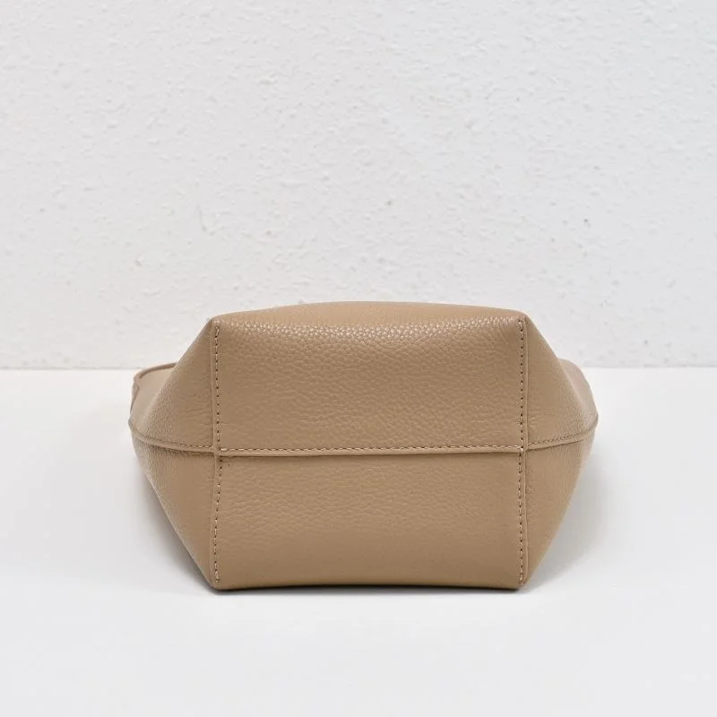 WeatherProof The Row Bucket Bags 45403