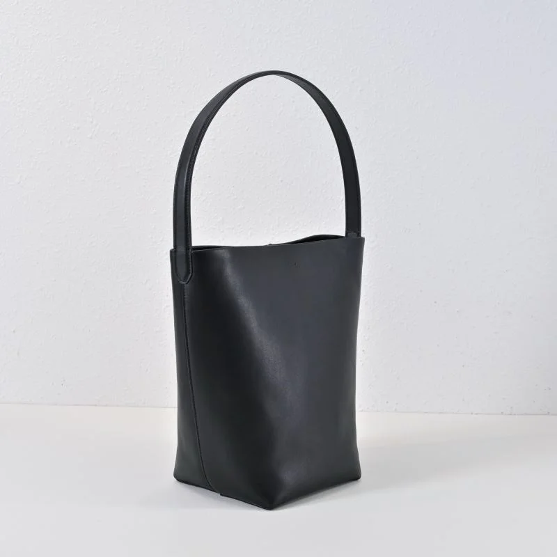 The Row Bucket Bags Comfortable 45474