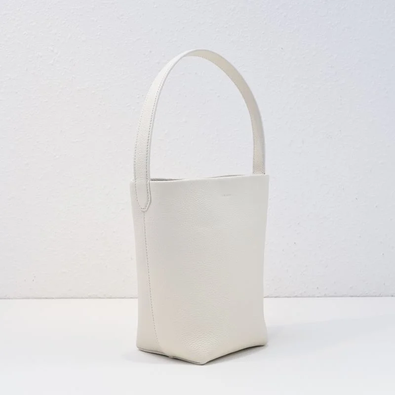 FreshLook The Row Bucket Bags 45380