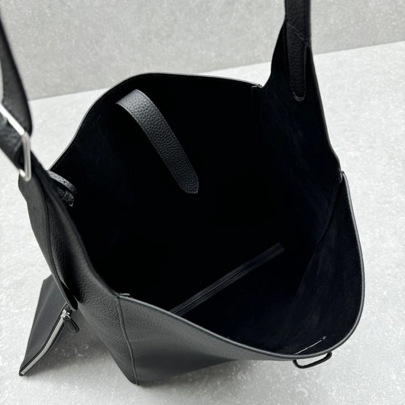 Bright The Row Bucket Bags 64232