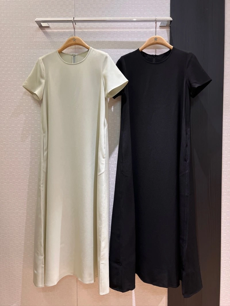 The Row Dress Unisex 152945