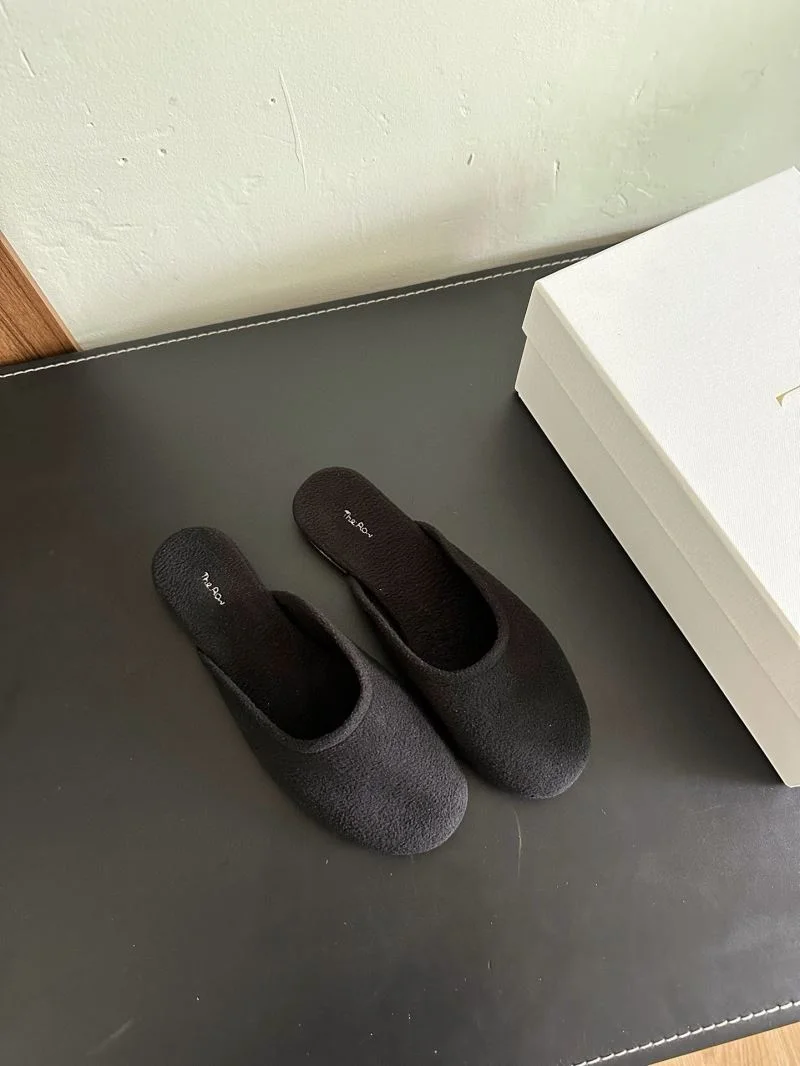 The Row Sandals Lightweight 7240